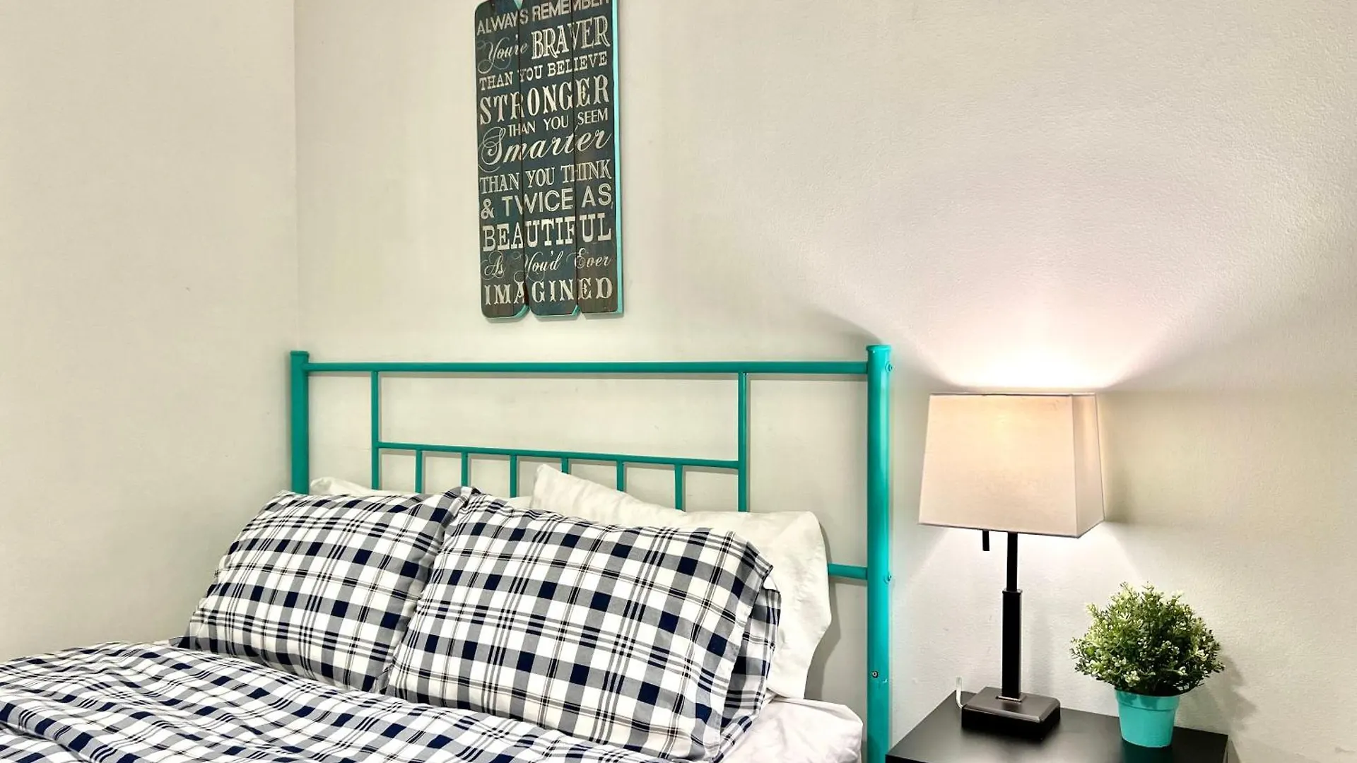 Private Room With Shared Bathroom With Another Unit, 10 Minutes Walk To University Of Washington Seattle 0*,